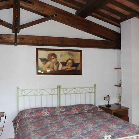 Il Borgo Di Montereggi Villa Limite Bilik gambar