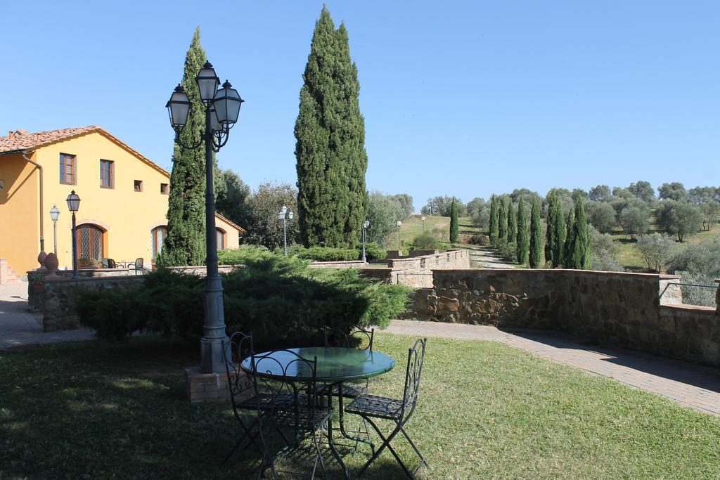 Il Borgo Di Montereggi Villa Limite Luaran gambar