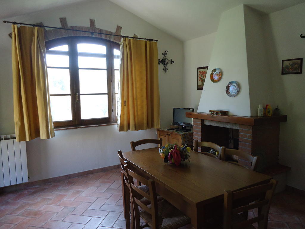 Il Borgo Di Montereggi Villa Limite Bilik gambar